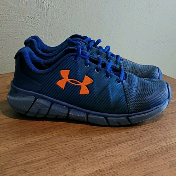 orange and blue under armour shoes